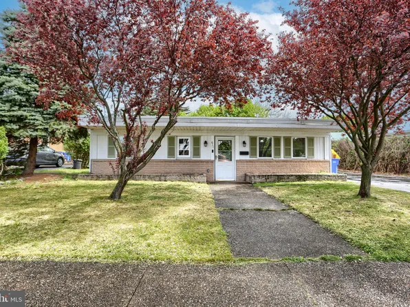 611 N 67th St, Harrisburg, PA 17111