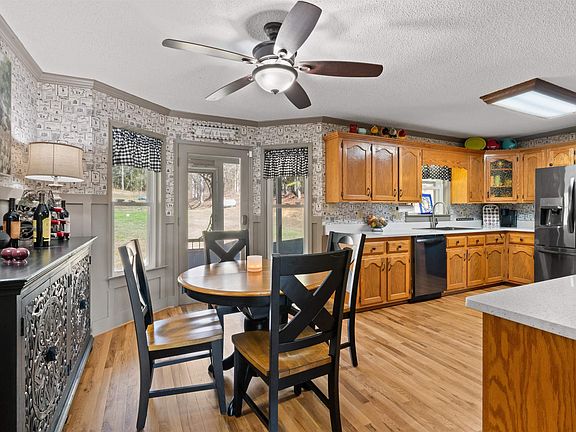 3rd image of 625 County Road 454