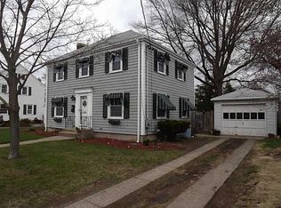 180 Littlefield St, Pawtucket, RI 02861