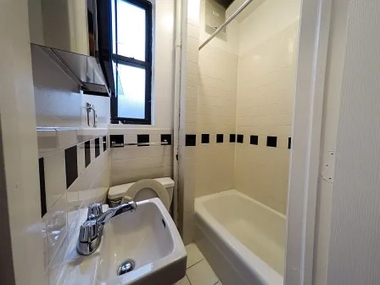 Rented by Standard Realty | media 22