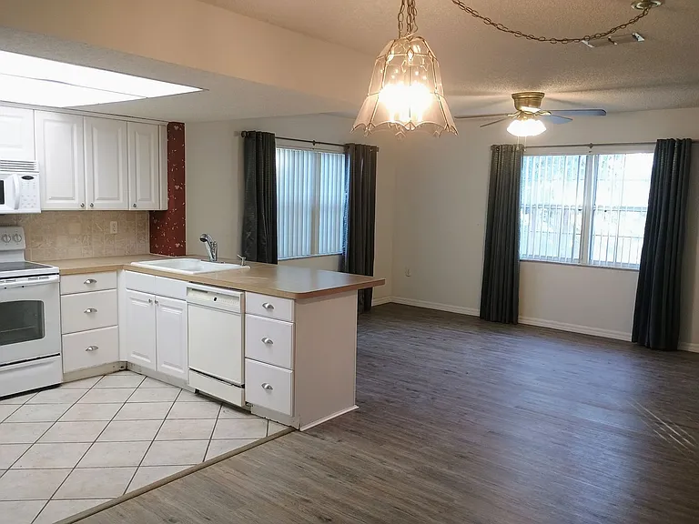 2105 Arbuckle Rd — Photo 22