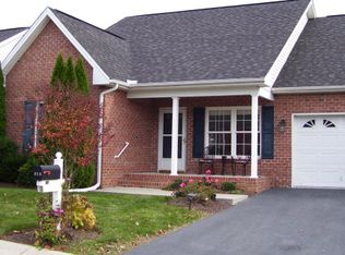 429 Hickory Grove Cir, Harrisonburg, VA 22801