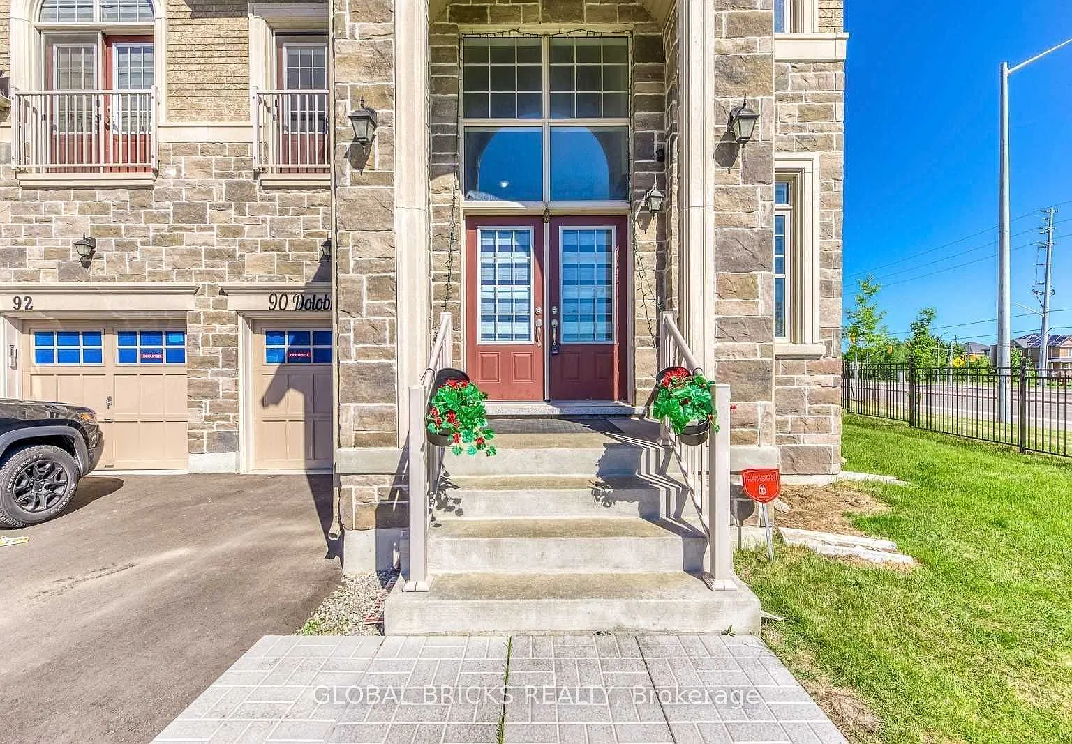 4 bed, $2,999 — Photo 2