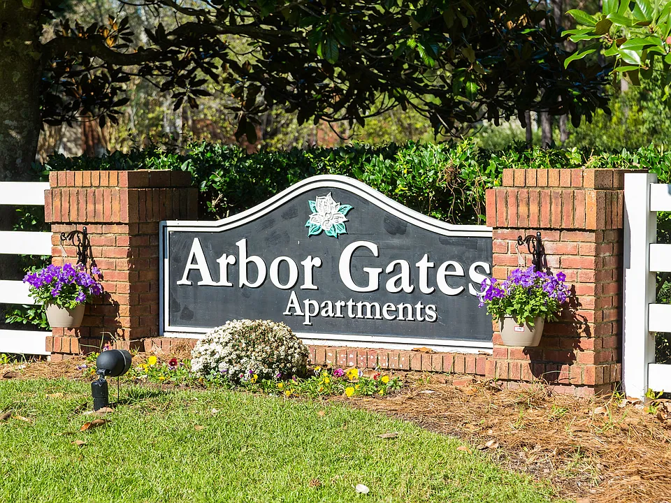 Arbor Gates