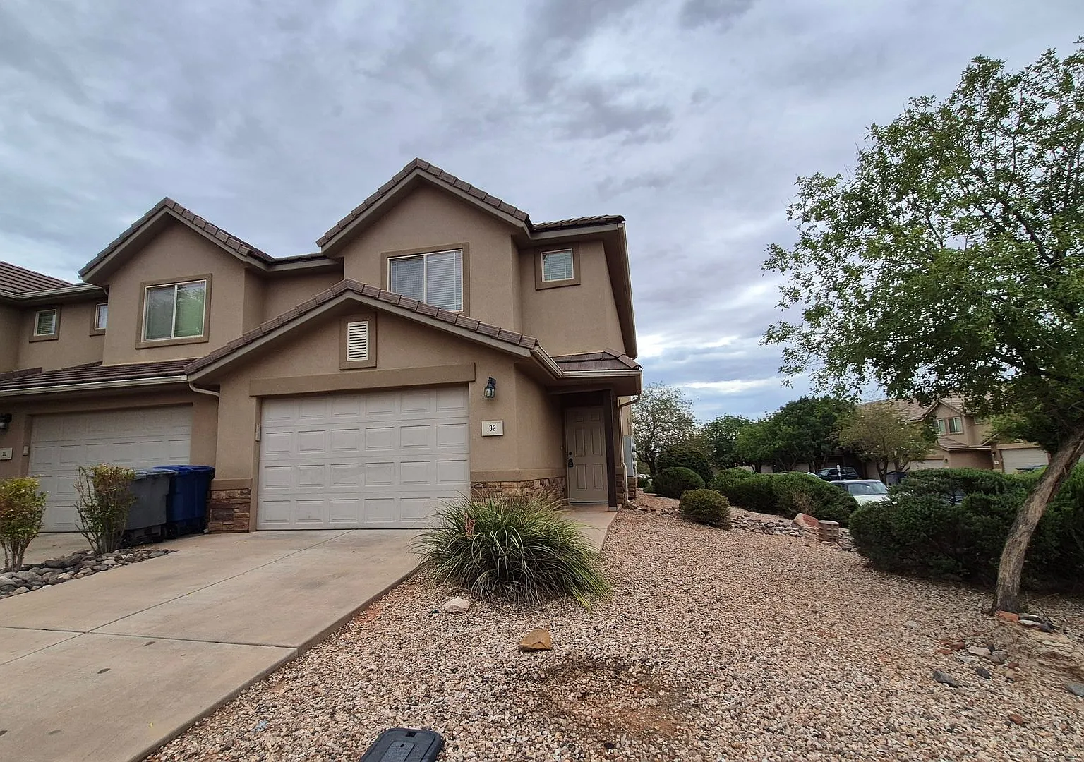 Remodeled 3 Bed / 2.5 Bath Townhome in Great Location — Photo 1