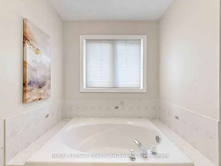 246 Farmstead Rd — Photo 29
