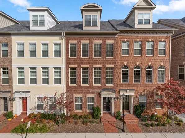 415 N Upton Ct, Arlington, VA 22203