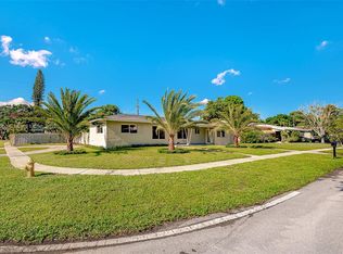 849 Fairway Dr, Fort Lauderdale, FL 33317