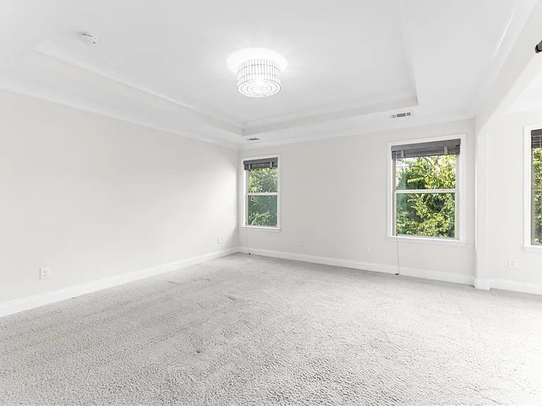 1394 Doublegate Dr — Photo 28
