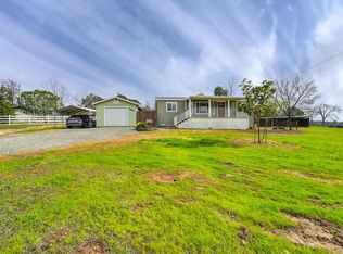 10450 Joeger Rd, Auburn, CA 95603