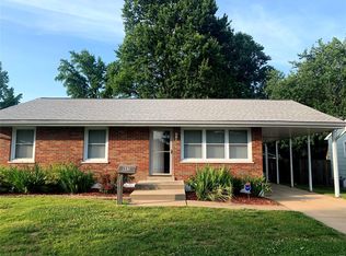 605 Mullanphy Rd, Florissant, MO 63031