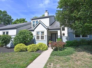 8819 Montgomery Rd, Cincinnati, OH 45236