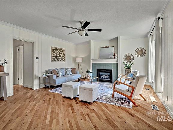 5th image of 7170 W Baron Ave