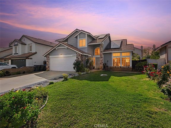 2nd image of 12909 Fontainebleau Dr