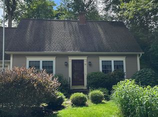 37 Andrews St, Lebanon, CT 06249