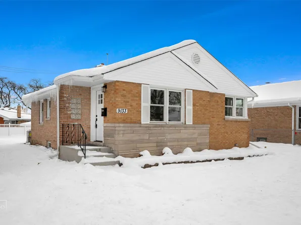9133 Oak Park Ave, Morton Grove, IL 60053