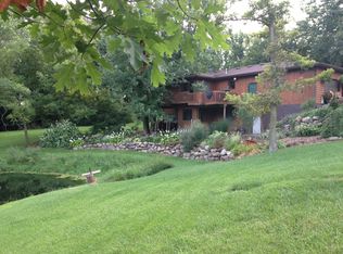 104 Trout Ct, Pella, IA 50219