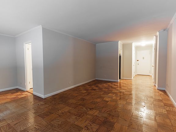 3rd image of 210 W 89th St APT 1B
