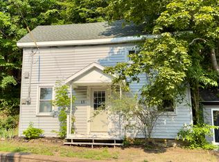 13 Chester Ave, Kentville, NS B4N 2J4