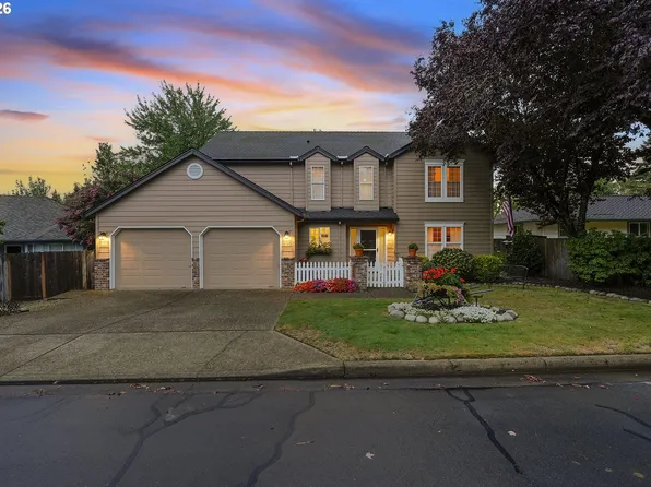 12135 SE Eisert Ct, Happy Valley, OR 97086