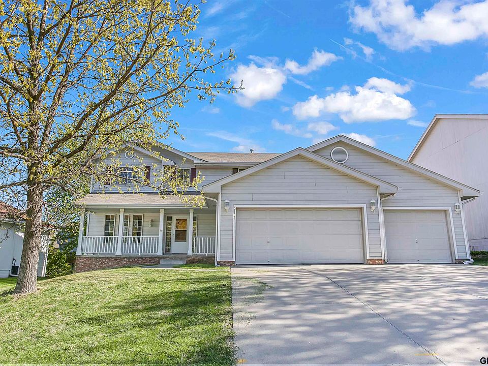 1st image of 2105 Pilgrim Dr
