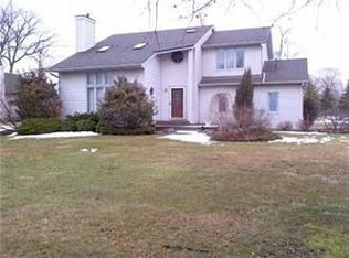 1993 Fix Rd, Grand Island, NY 14072