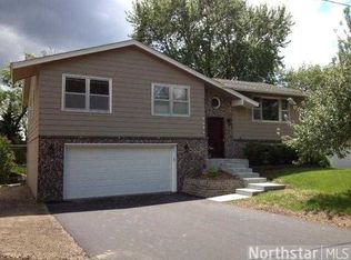 5281 Shore Trl NE, Prior Lake, MN 55372