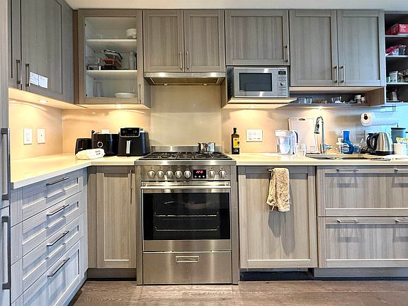 3rd image of 5515 Boundary Rd #1903