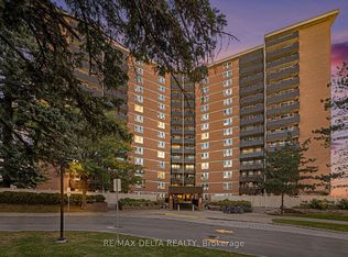 2020 Jasmine Cres #513, Ottawa, ON K1J 8K5