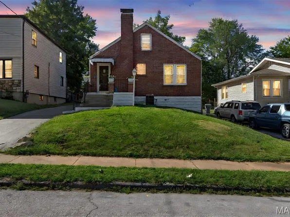 8920 Burton Ave, Saint Louis, MO 63114