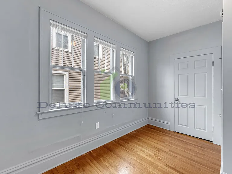 745 Jackson St NW — Photo 14