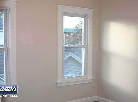 5th image of 614 Campbell St APT 2