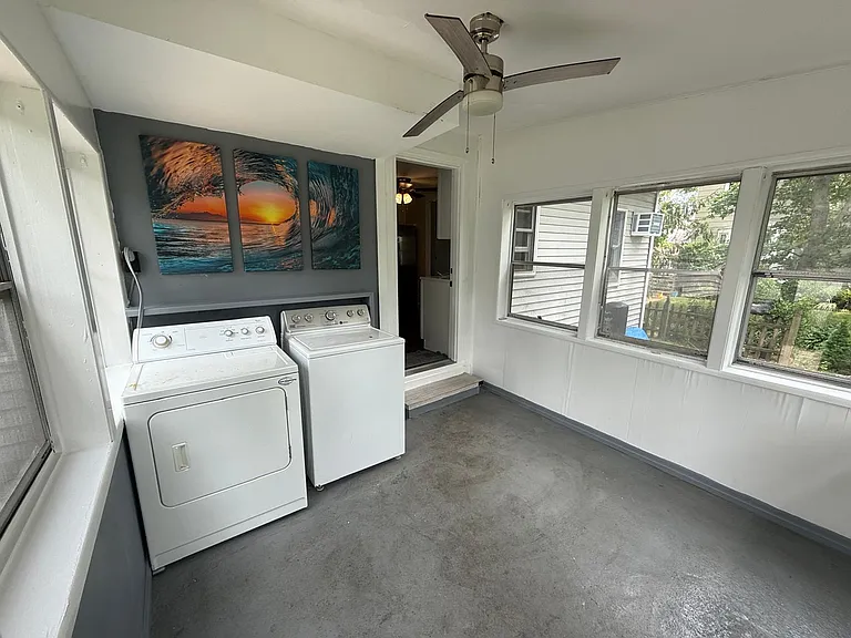 375 S 3rd St — Photo 29