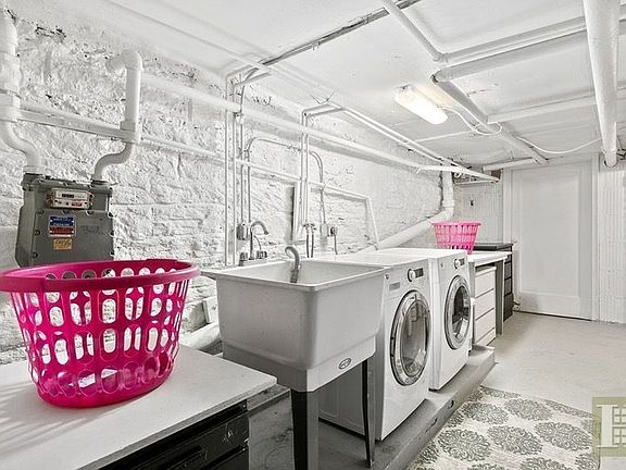 4th image of 123 W 78th St APT 5