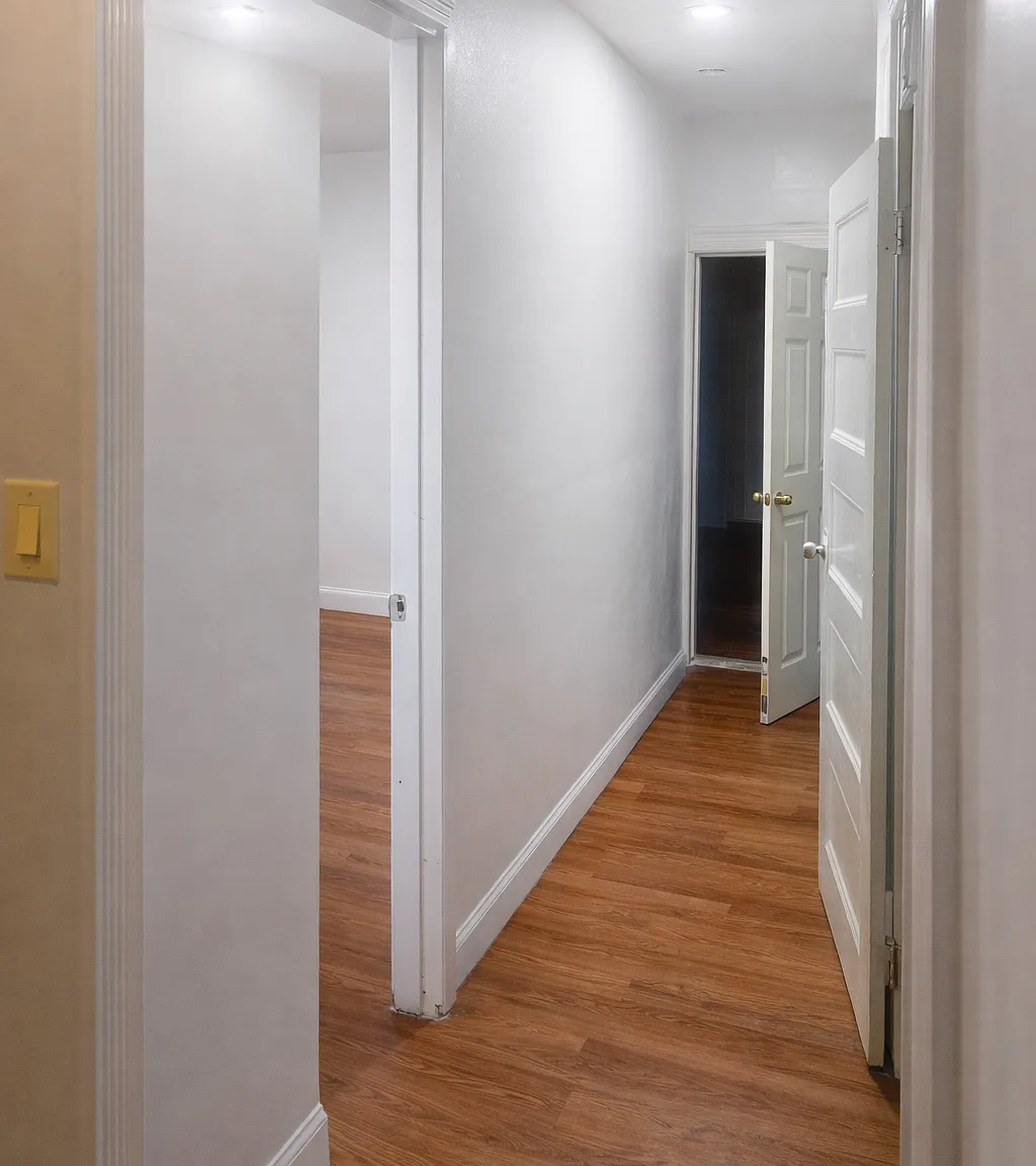 153 Sheridan Ave — Photo 3