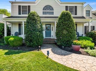 2 Ramshorn Rd, Milford, NJ 08848