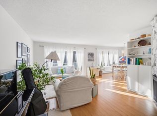 1309 Mahon Ave, North Vancouver, BC V7M 2S2