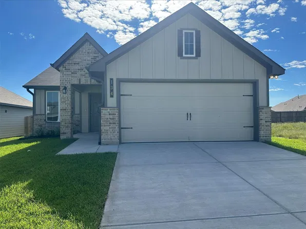 134 Lacebark Loop, Huntsville, TX 77320