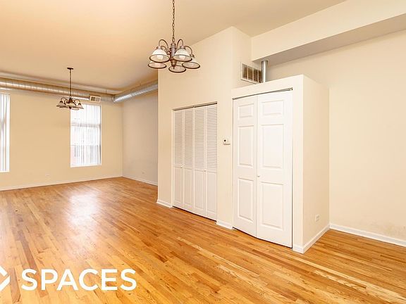 2nd image of 1538 N Milwaukee Ave #Unt2f