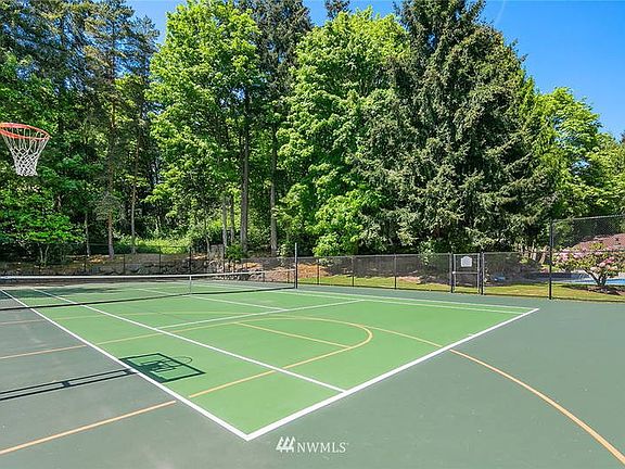 3rd image of 1108 Bellefield Park Ln #1108