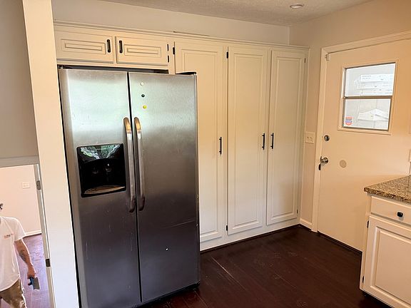 5th image of 4909 Saint Francis Ave