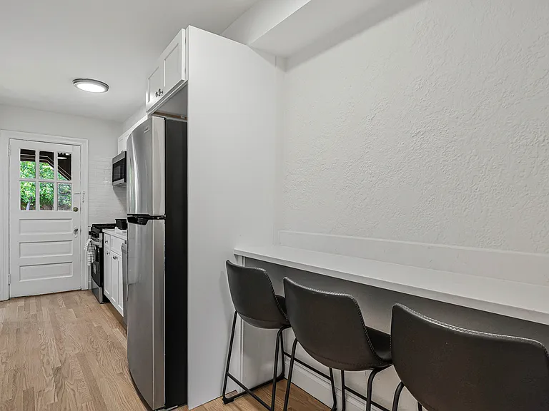 8 Sunset Dr #1 — Photo 9