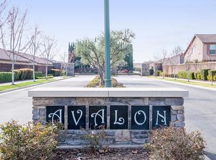 3102 N Winslow Ct, Visalia, CA 93291
