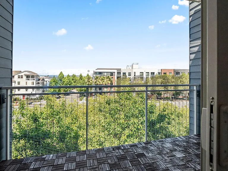 460 Montague Expy #40 — Photo 11