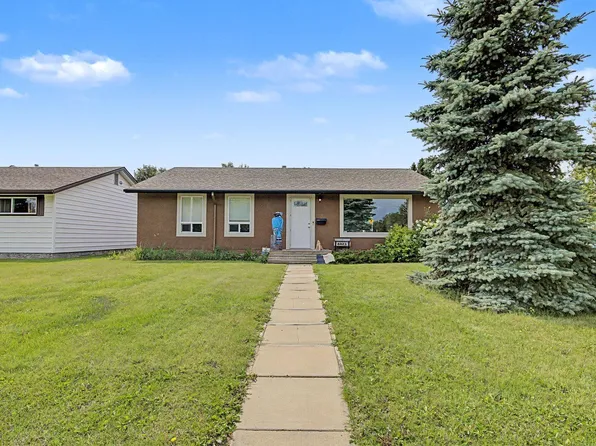 8823 130a Ave NW, Edmonton, AB T5E 0V7