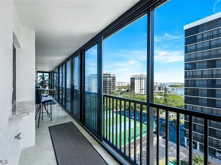 26235 Hickory Blvd #7C — Photo 27