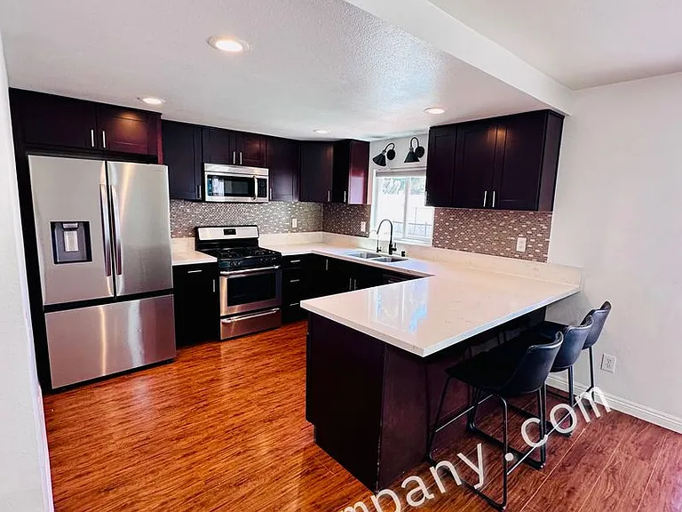 1564 Cavern Point Ct — Photo 5