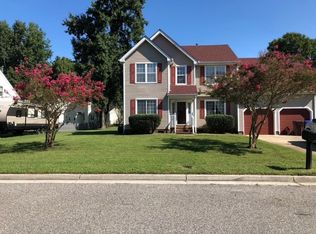 2700 Twin Cedar Trl, Chesapeake, VA 23323