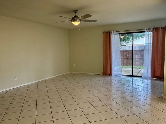 4th image of 2818 Gayle Dr