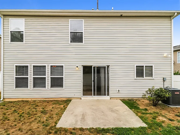 3104 Cynthiana Ct — Photo 15